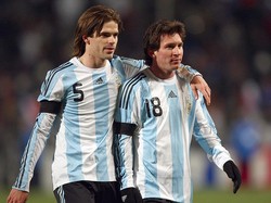 Cara Menjadi Pelayan yang Baik untuk Messi Ala Gago