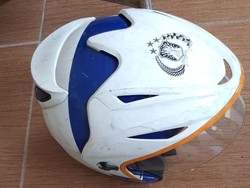 Ini Helm Polisi yang Dicuri Pius, Pria yang Ngaku Ketua Anarko-Sindikalis