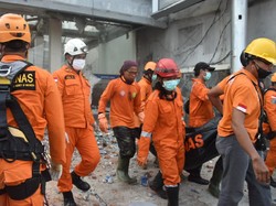 Seorang Pekerja Bangunan Tewas Tertimpa Tembok Roboh di Semarang