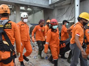 Seorang Pekerja Bangunan Tewas Tertimpa Tembok Roboh di Semarang Seorang Pekerja Bangunan Tewas Tertimpa Tembok Roboh di Semarang