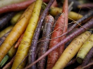 Wortel hingga Pala, 5 Makanan Ini Alami Fenomena Alam yang Aneh Wortel hingga Pala, 5 Makanan Ini Alami Fenomena Alam yang Aneh