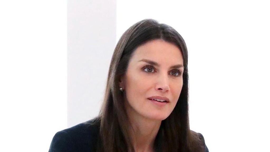 Foto: Gaya Ratu Spanyol yang Tetap Elegan saat Work From Home Foto: Gaya Ratu Spanyol yang Tetap Elegan saat Work From Home