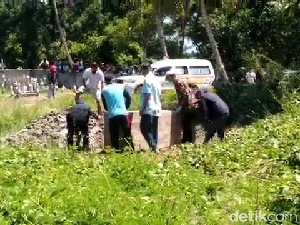 Diambil Alih Keluarga, Pemakaman PDP Corona di Sidrap Tabrak Protap WHO