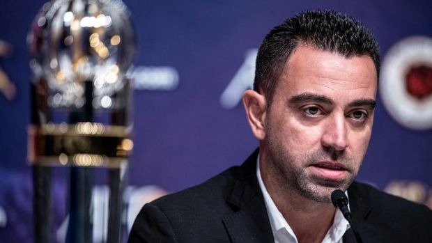 HONG KONG-AFC-ANNUAL-2019-ASIA-FBL Al Sadd SC Manager Xavier Hernndez Creus, also known as Xavi, speaks to the media after receiving the Asian Football Confederation (AFC) Men's Player of the Year 2019 award in place of absentee Akram Afif, during a press conference after the AFC Annual Awards ceremony in Hong Kong on December 2, 2019. (Photo by Philip FONG / AFP)