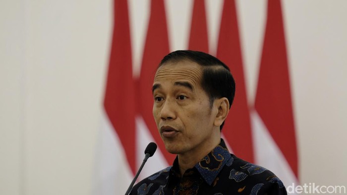 Presiden Jokowi saat memberikan pernyataan bersama dengan PM Belanda Mark Rutte.