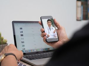 Pantau Pasien, Dokter Bisa Manfaatkan Aplikasi Mobile JKN Pantau Pasien, Dokter Bisa Manfaatkan Aplikasi Mobile JKN