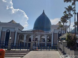 Masjid Al Akbar Surabaya Akan Gelar Salat Gerhana