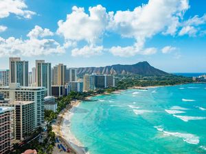 6 Destinasi Dunia yang Menjerit Overtourism, Terlalu Banyak Turis! 6 Destinasi Dunia yang Menjerit Overtourism, Terlalu Banyak Turis!
