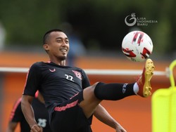 Pemain Borneo FC Ini Ungkap Sensasi Kuliah Online