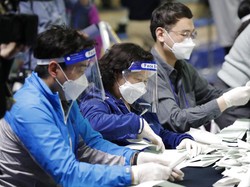 Terhantam Gelombang Kedua, Kluster Corona Baru Bermunculan di Korea Selatan