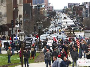 33,5 Juta Warga AS Minta Tunjangan Pengangguran ke Trump