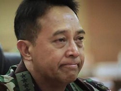 Tetesan Air Mata KSAD Dengar Curhat Perawat Corona Tak Pulang 3 Bulan