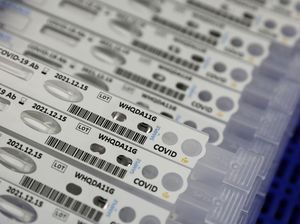 Ketua Anti-lockdown AS Kena Corona, China Tak Senang India Batalkan Alat Tes