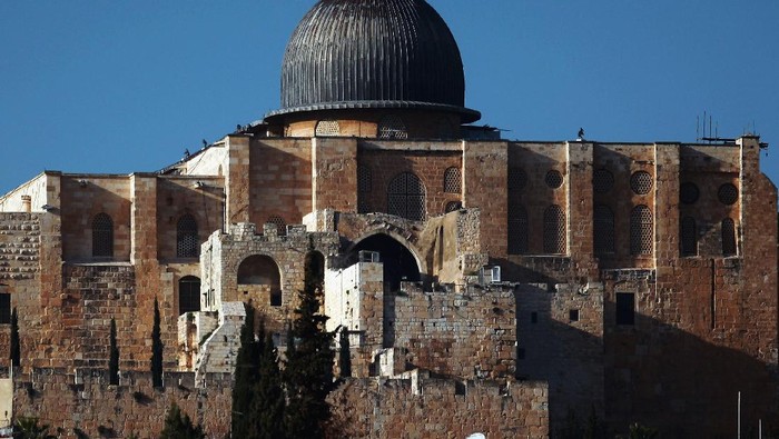 Israel Akhirnya Izinkan 10.000 Jemaah Salat Jumat di Al-Aqsa Selama Ramadan