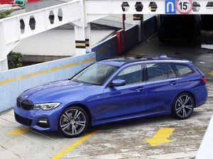 Ini Wujud BMW 320i Touring M Sport yang Diluncurkan Virtual