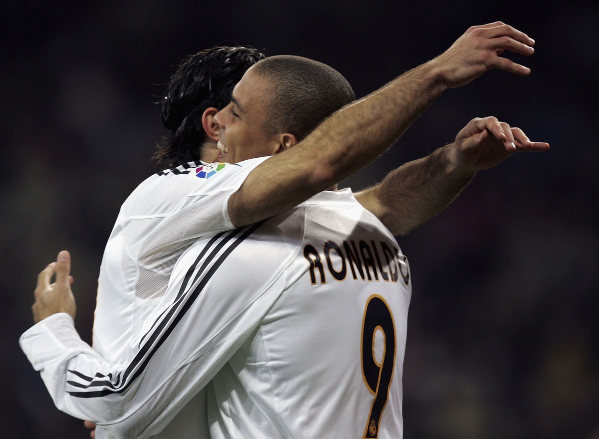 Candaan Ronaldo Tentang Istrinya Luis Figo (Getty Images)