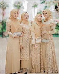 bridesmaid simple