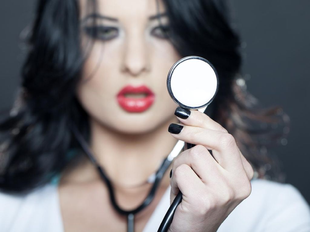 Perusahaan Sex Toys Donasikan Stok Alat Medis Bahan Fetish ke RS Perusahaan Sex Toys Donasikan Stok Alat Medis Bahan Fetish ke RS