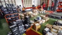 PSBB Corona, Pengiriman Paket Pos Meningkat