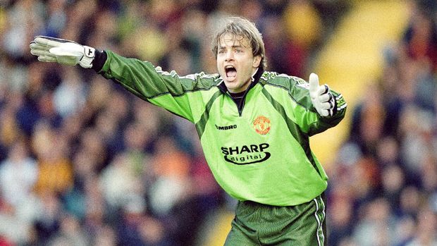 Mark Bosnich kala berseragam Manchester United.