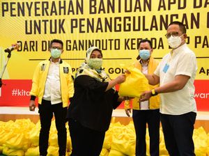 Ramai-ramai Salurkan Bantuan Medis ke Rumah Sakit