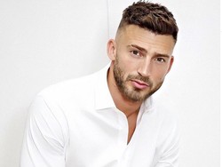 Bintang X-Factor Ini Cedera Gara-gara Nonton Terus Selama Karantina Diri