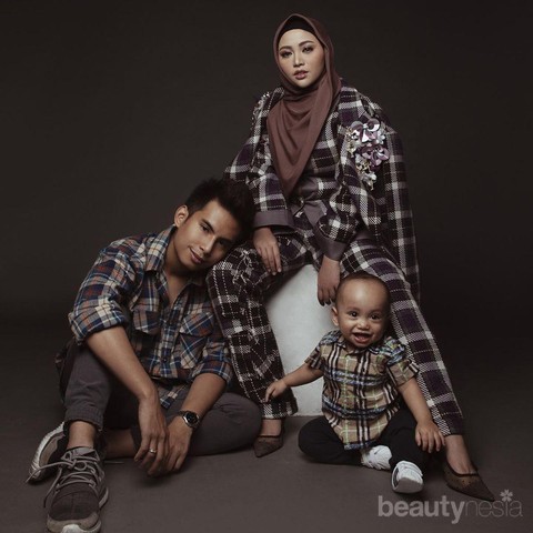 Gambar Baju Yang Serasi Buat Acara Haqiqah Anak / Akikah ...