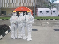 Kisah 2 Mahasiswi UI Jadi Relawan Tangani Pasien Positif Corona