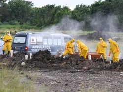 Khofifah: Tunaikan Hak Jenazah Pasien Corona Sebaik Mungkin