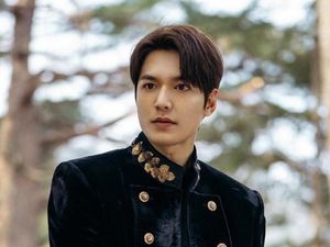 The King: Eternal Monarch Jelang Tamat, Ini Spoiler dari Lee Min Ho The King: Eternal Monarch Jelang Tamat, Ini Spoiler dari Lee Min Ho
