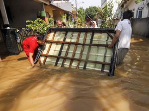 Bukit Sawangan Indah Depok Kebanjiran