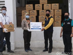 Operator Tambang Emas di Banyuwangi Serahkan Bantuan APD dan Masker