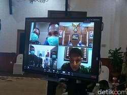 Kisah Sopir Ambulans Antarkan Jenazah Pasien Corona hingga ke Kuburan