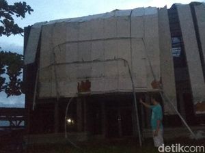 Cerita Mencekam Bos Akik Saat Angin Kencang di Sukabumi