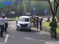 Wawalkot Tangsel Sebut Pembatasan Fisik Belum Optimal di Hari Pertama PSBB