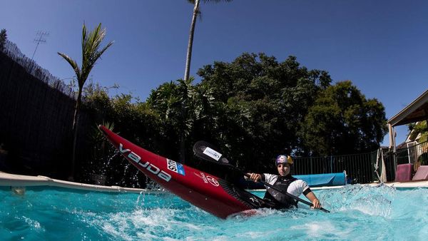 Gegara Corona, Atlet Kano Australia Berlatih di Kolam Renang Pribadi