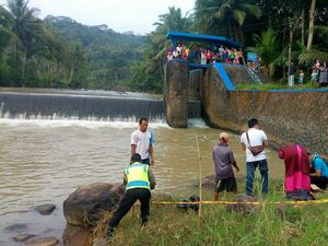 Sedang Asyik Mancing, Seorang Warga di Purworejo Temukan Mayat Bayi