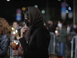 Kristen Orthodox di Seluruh Dunia Rayakan Paskah di Tengah Corona Kristen Orthodox di Seluruh Dunia Rayakan Paskah di Tengah Corona