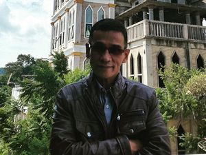 Kenang Sosok Papa T Bob, Sang Anak: Orang yang Hebat Kenang Sosok Papa T Bob, Sang Anak: Orang yang Hebat