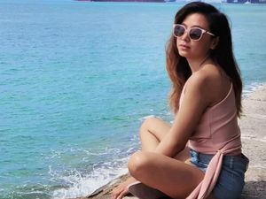 Kisah Keluarga Nadia Vega dengan Suami Bule Mualaf