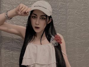 Selebgram Suntik Filler untuk Hilangkan Gigitan Nyamuk, Berakhir Menderita Selebgram Suntik Filler untuk Hilangkan Gigitan Nyamuk, Berakhir Menderita