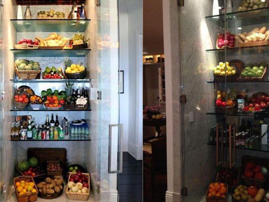 Ini Dapur Harry Styles hingga Selena Gomez yang Keren Ini Dapur Harry Styles hingga Selena Gomez yang Keren