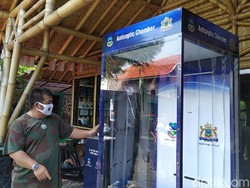 Bilik Uap Antiseptik Made In Garut untuk Cegah Corona