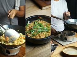 Bosan di Rumah Terus, Pria Ini Bergaya Jadi Tukang Nasi Goreng