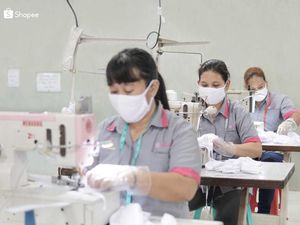 Cegah Corona, Para Penjual Shopee Donasi 20 Ribu Masker Kain