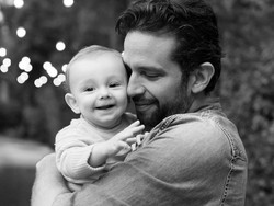 Positif Corona, Aktor Ini Alami Komplikasi hingga Kaki Harus Diamputasi