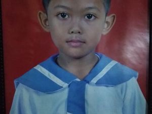 Bocah Asal Madiun Hanyut di Sungai Saat Mandi, Tim SAR Lakukan Pencarian Bocah Asal Madiun Hanyut di Sungai Saat Mandi, Tim SAR Lakukan Pencarian