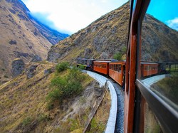 Ekuador dan Kepulauan Galapagos Buka Pintu untuk Wisatawan yang Telah Divaksin