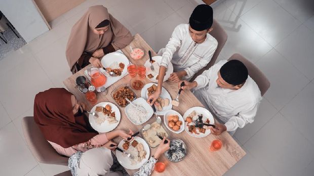 Ilustrasi buka puasa