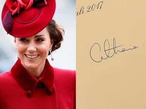 Deretan Gaya Tanda Tangan Keluarga Kerajaan, Sederhana Tapi Elegan